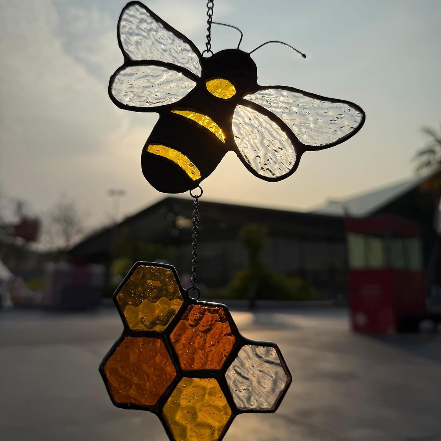 Handmade Honeybee Honeycomb Suncatcher Stained Glass Window Hangings Ornament Real Sun Catchers Indoor Window Garden Kitchen Decor Bee Gifts for Women Beekeeper Teacher