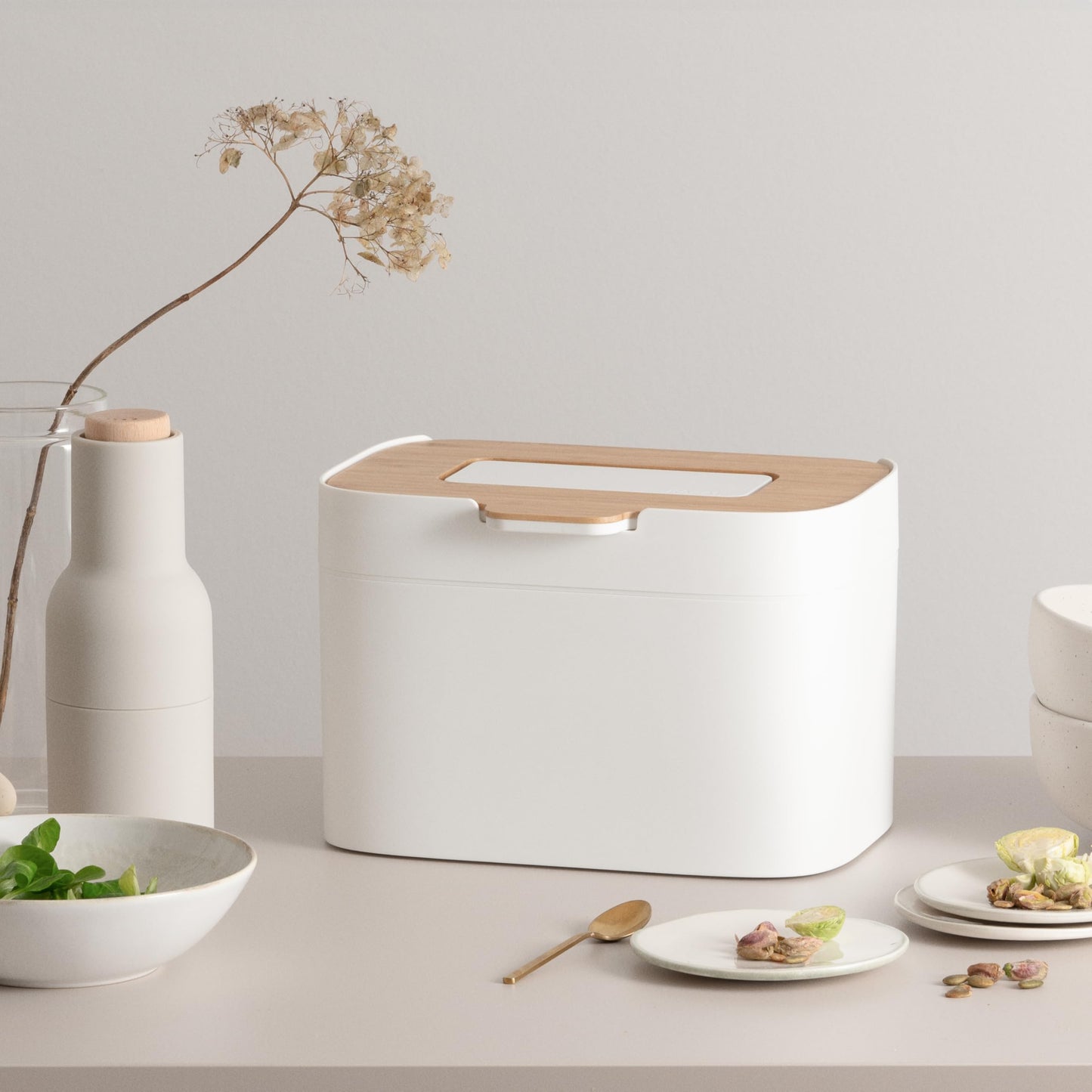 KAZAI. Compost Bin Kitchen 'Elin' | 1.2 GAL / 4.5L Countertop Compost Bin with Wooden Lid & Filter