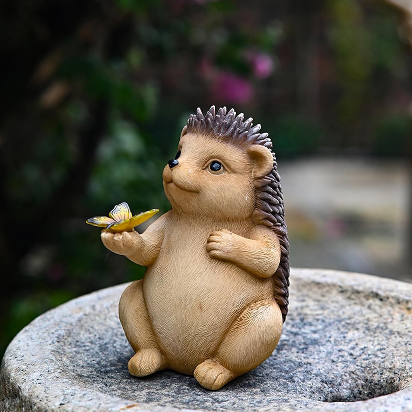 Solar Hedgehog Outdoor Statues Garden Decor with Butterfly LED Lights Hedgehog Statues for Patio Balcony Yard Lawn Ornament, Birthday Gardening Gifts for Mom Grandma Women