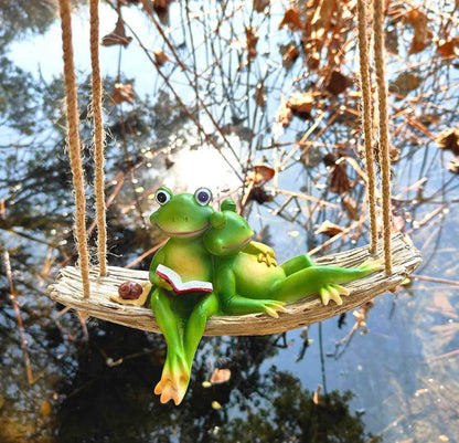 Artisan Flair Hanging Swing Frog Statues - Frog Statues for Garden Outdoors, Reading Book Frog Figurine, Resin Couple Decor for Garden, Balcony, Tree Decoration