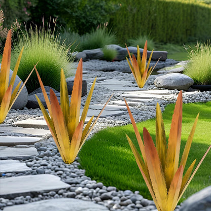 EROCK 2 Pcs Tequila Rustic Sculpture, Wind Resistant Metal Agave Plant Outdoor Home Decor, DIY Rustic Hand Painted Metal Agave Garden Art Plant Country Sculpture Statue Patio Stake Lawn Ornament Gift