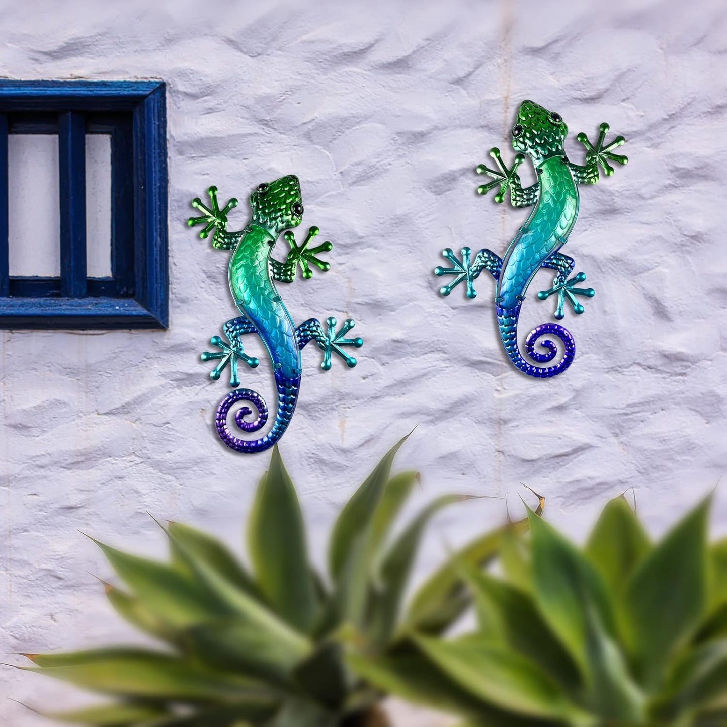 HONGLAND Metal Gecko Wall Art 15 Inch Lizard Outdoor Decor Lizards Garden Sculpture for Yard Fence 2 Pack