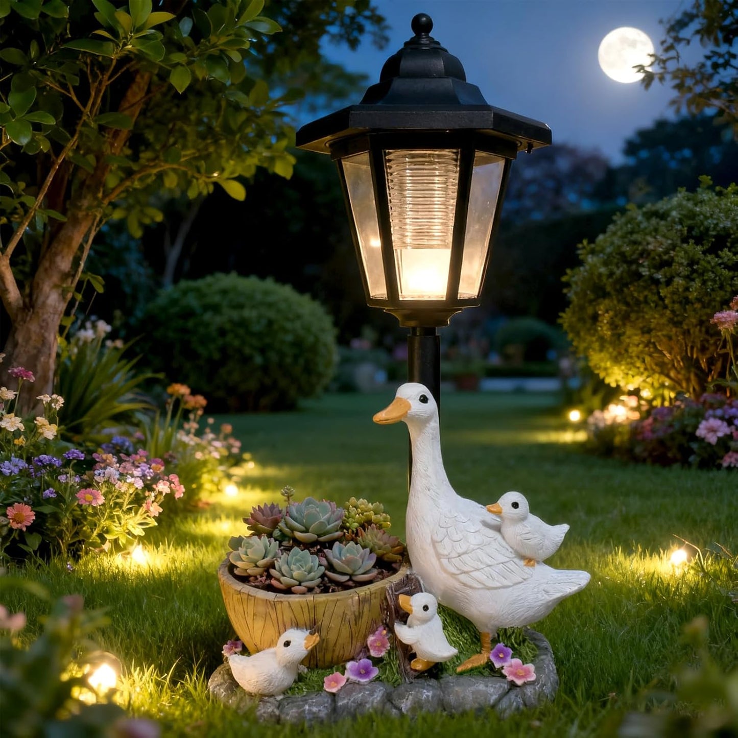 Garden Duck Statues with Solar Lantern Flowerpot Outdoor Decoration, Duck Figurines Yard Art Sculptures for Patio Lawn Backyard Porch Ornaments Unique Housewarming Birthday Gifts for Women Mom