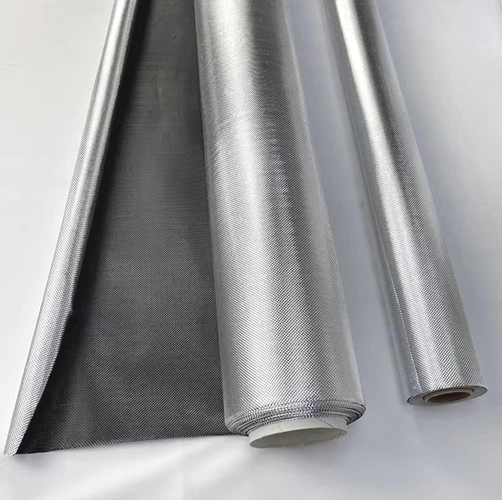 Diamond Reflective Foil 100% Light Blocking Grow Film (4.3 MIL 4x100 FT, Diamond on White)
