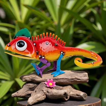 Metal Chameleon Statue Garden Decor- Outdoor Sculpture Garden Art Gift for Patio, Lawn, Backyard - Indoor Figurine for Birthday, Housewarming, Christmas