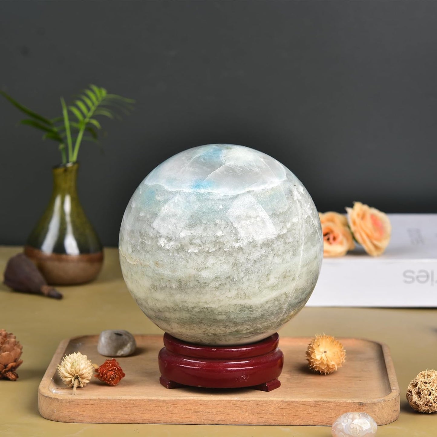 JIC Gem Natural Large Healing Crystal Sphere Ball Trolleite Crystal Decorative Ball Chakra Meditation Fengshui (100-110mm)