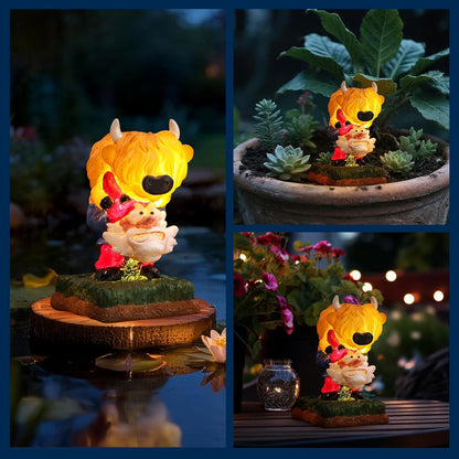 Garden Gnome Statue Highland Cow Gift,Yard Patio Balcony Outdoor Decor Solar Light Figurine, Christmas, Housewarming Gift,Idea Gift for Mom, Neighbor,Gnome Lover