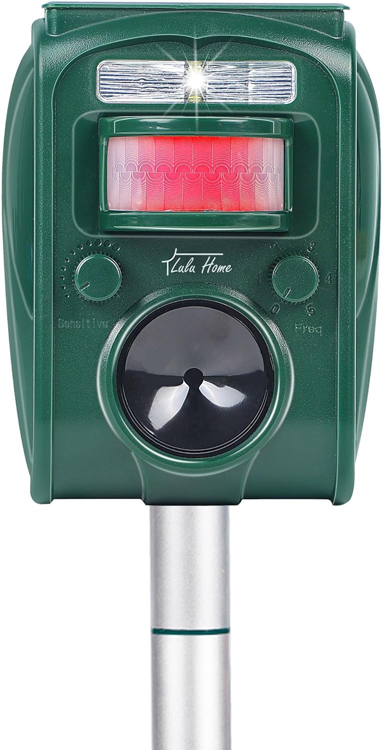 Lulu Home Ultrasonic Animal Repeller, Outdoor Weatherproof Solar Powered Rodent Repeller with Motion Activated Flashing LED Light, Repel Dogs, Cat, Squirrels, Raccoon, Rabbit, Fox & More