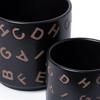 D'vine Dev Set of 2 Ceramic Planter Pots with Drainage Hole and Saucer, 4.5 Inch Plant Pots for Plants Indoor Houseplants, Black, 99-Z-G-2-V