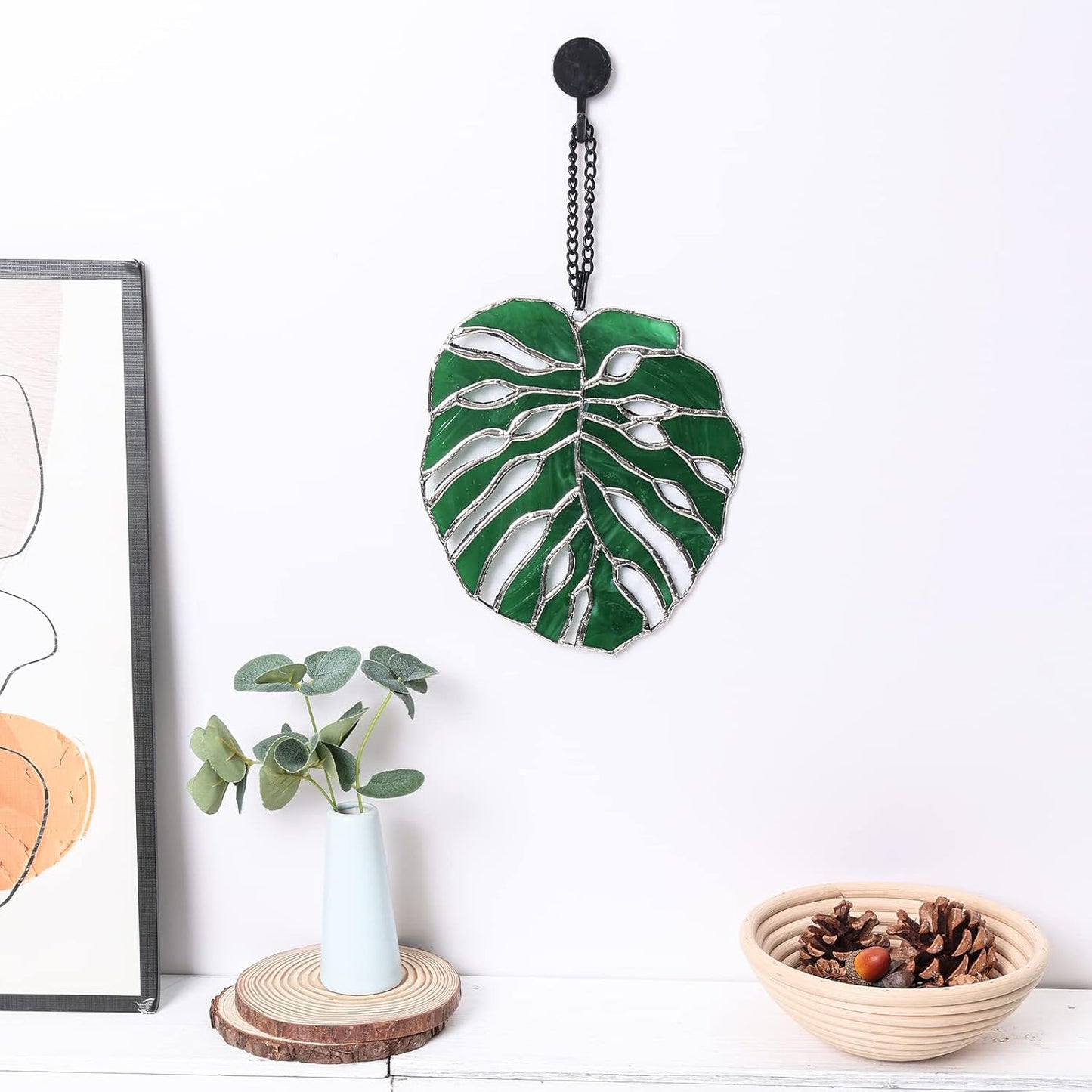 Tuitessine Monstera Suncatcher Stained Glass Leaf Exotic Jungle Tropical Decor Window Wall Hanging Home Decor Green Nature Ornament Glass Panel Birthday Gift for Grandma Plant Lovers 7.5 * 6.5”