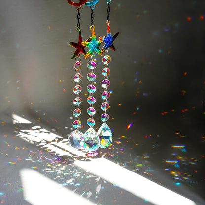 3PCS Metal Seahorse & Starfish Hanging Sun Catchers with Crystals, Colorful Crystal Prisms Stained Glass Suncatcher, Rainbow Maker Pendant Indoor Outdoor Patio Fence Decor