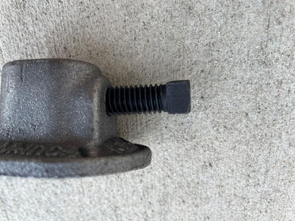 Sandbaggy Heavy Duty 1/4" Pencil Rod Clamp - Reusable Concrete Formwork Clamps - Cast Malleable Iron - Construction Grade Strength & Safety (Heavy Duty, 1200, Count)