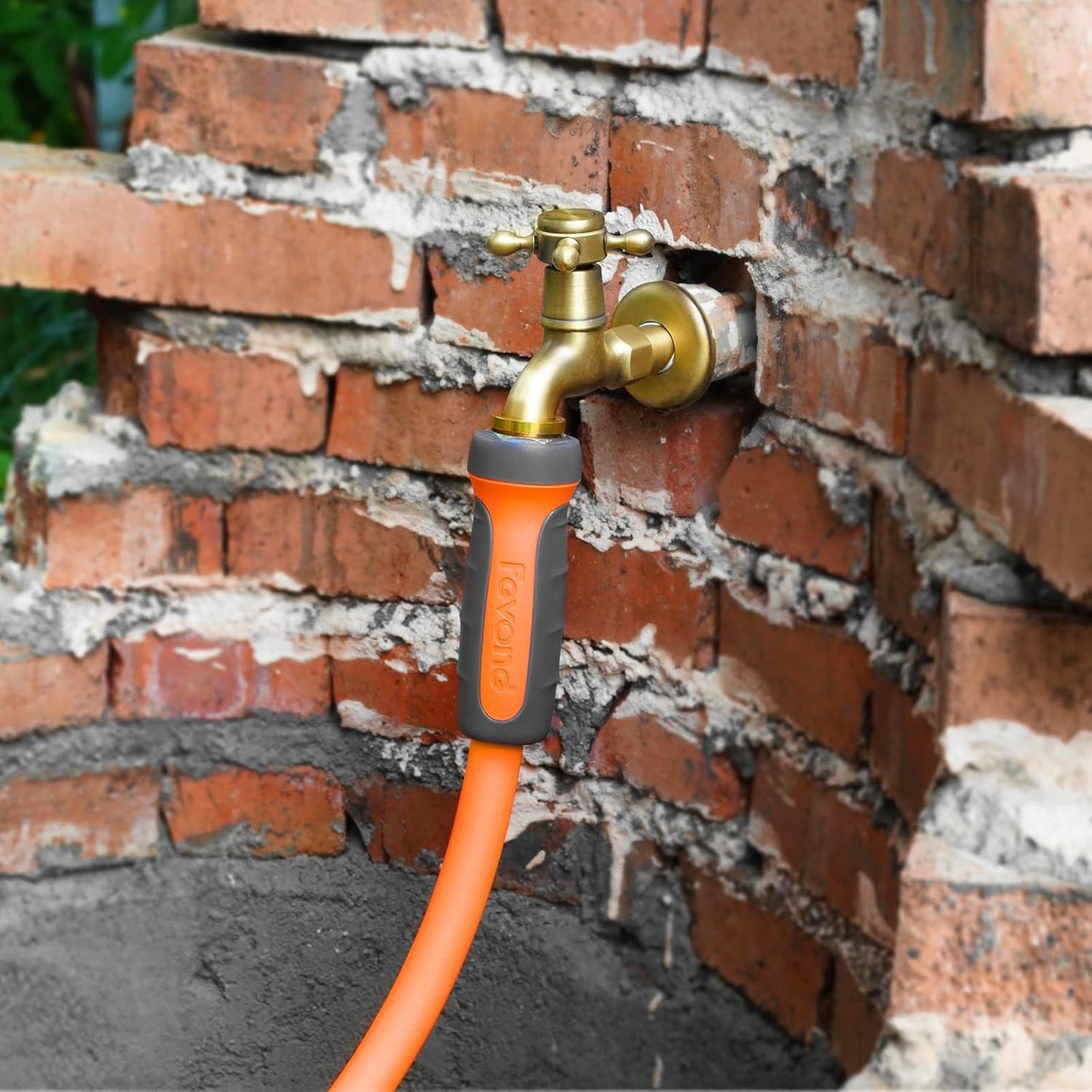 Fevone 105 ft x 5/8" Heavy Duty Garden Hose, Drinking Water Safe, Flexible & Kink-Free Hybrid Polymer Water Hose, Lightweight Outdoor Hose with swivel handles and 3/4" Solid Aluminum Fittings