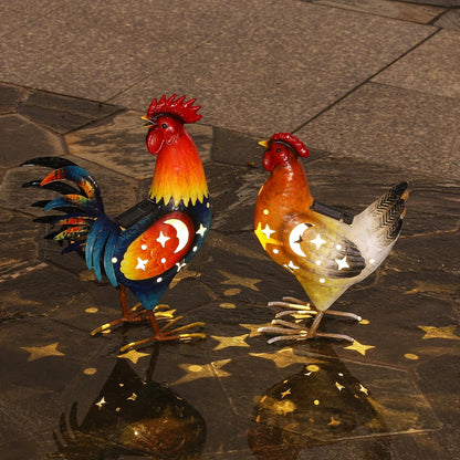 Natelf Solar Rooster Hen Yard Decorations Outdoor Metal Yard Decor Animal Chickens Yard Art for Garden Decor, Lawn Ornament for Porch Backyard Patio Coop Kitchen, Housewarming Gift, Set of 2