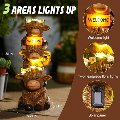 Christmas Highland Cow Statue Solar Outdoor Decor with Flower Decoration Funny Triple Highland Cow Decor Birthday Thanksgiving Gifts for Women Mom Highland Cows Figurine for Yard Garden Lawn Ornaments