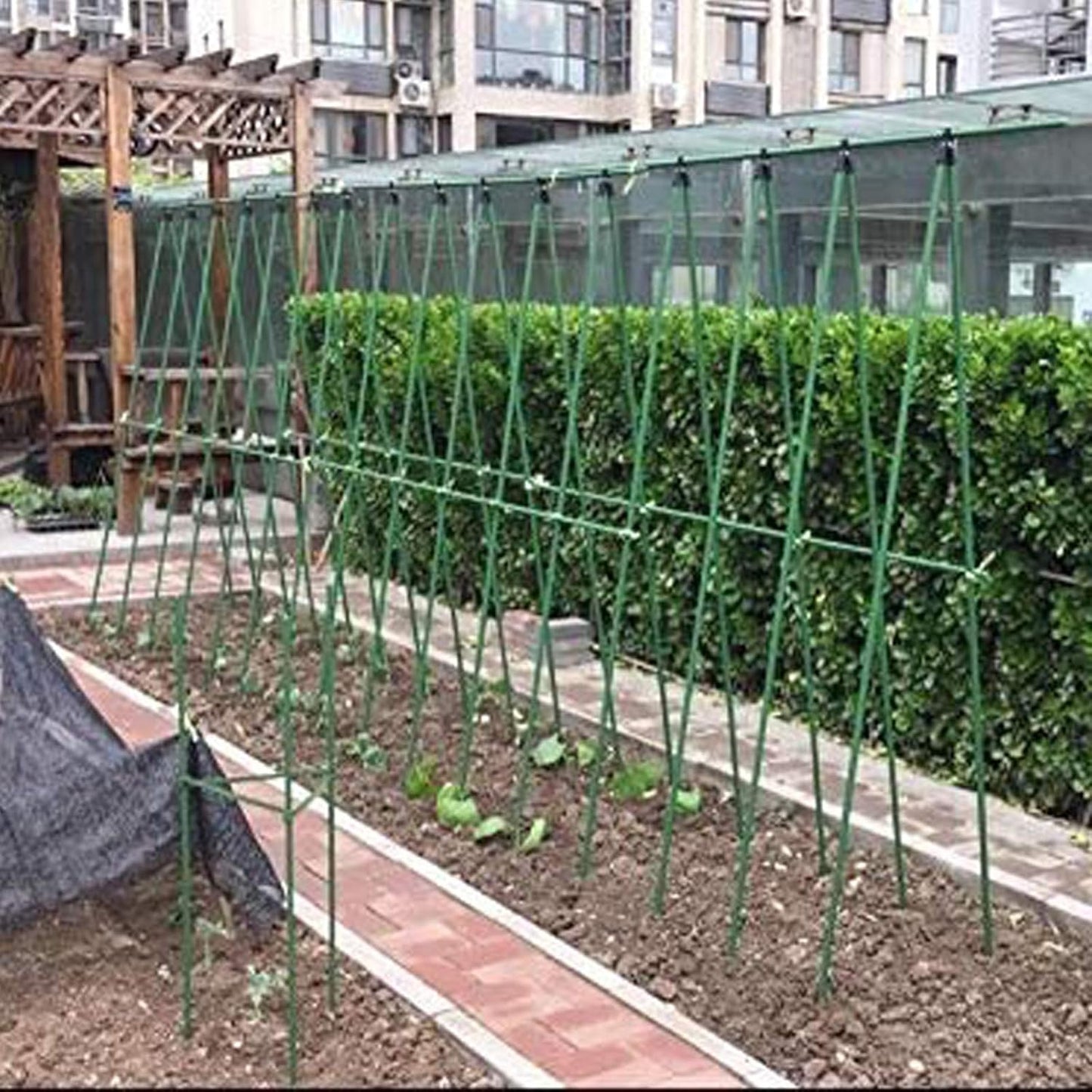 50Pcs 4FT x 7/16" Garden Stakes Plant Stakes Plant Cage Supports with 328FT Twist Ties for Sapling Tomato Cucumber Bean Climbing Plants Grow