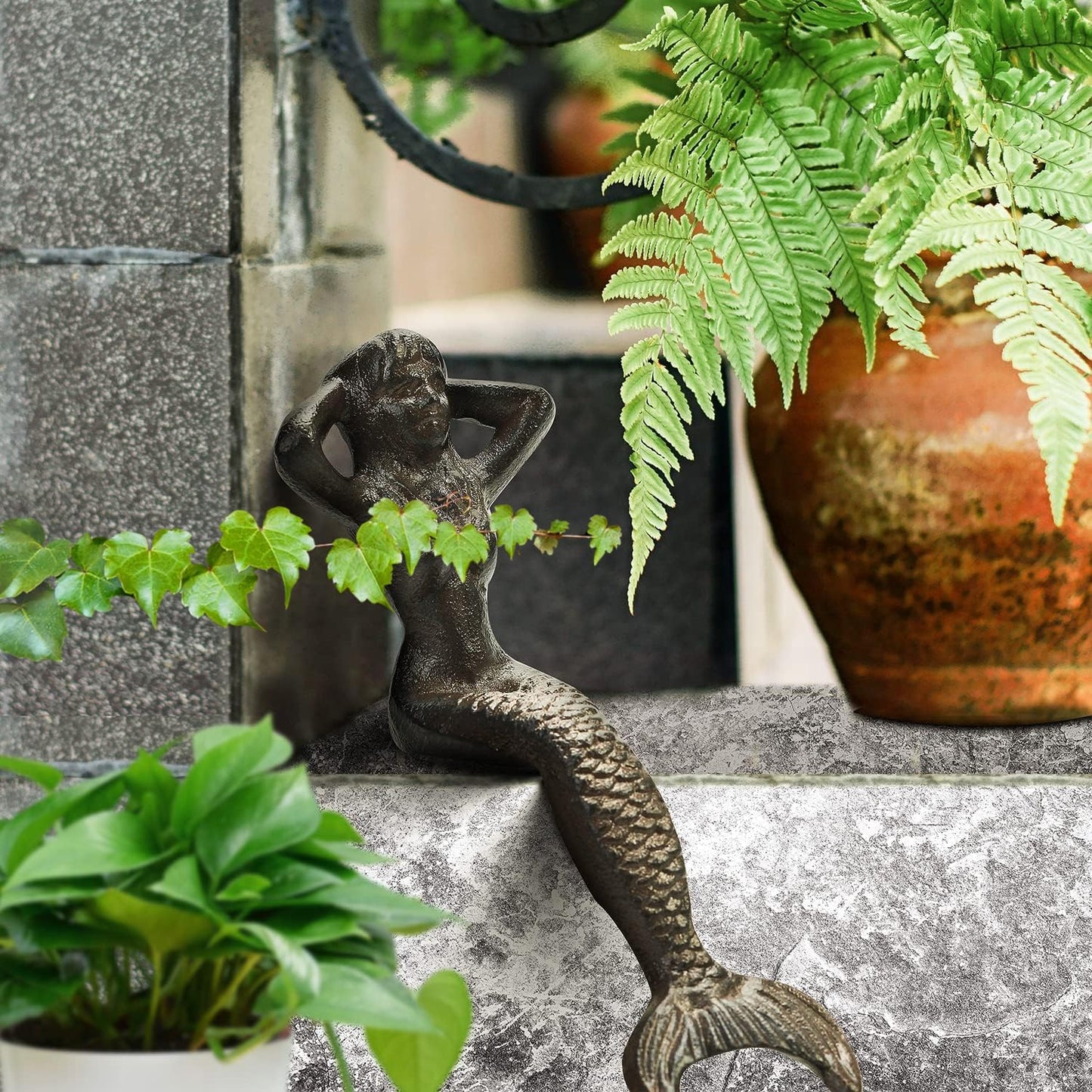 Sungmor Heavy Duty Cast Iron Mermaid Statue - 26CM Tall Sitting Mermaid Figure Ornament - Great Home & Garden Sculpture for Decorate Swimming Pool/Pond/Planter Stands/Book Shelf/Corner Table