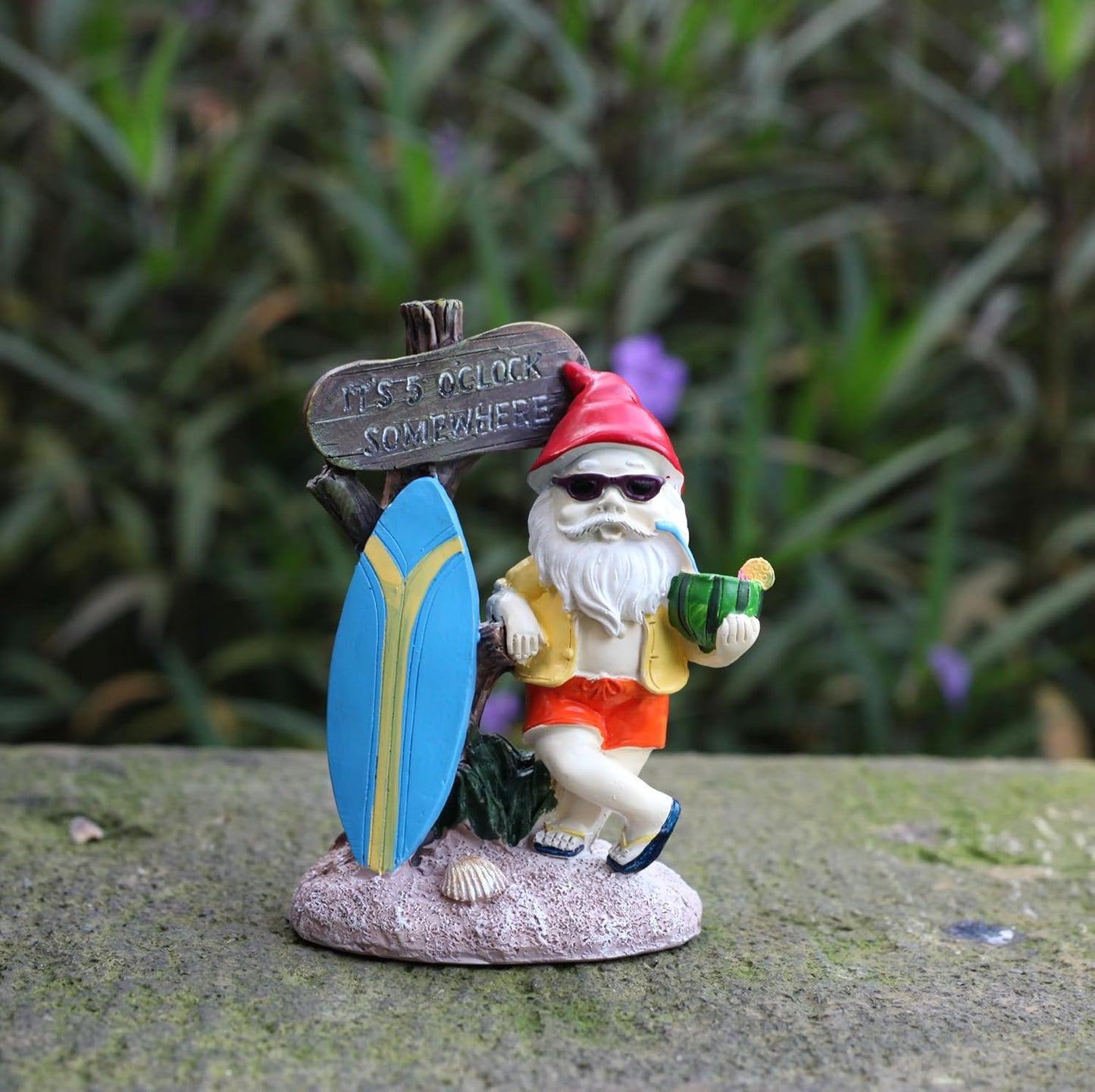 Surfing Dwarf，Gnome Garden Decorations Resin Statue Outdoor Statue Lawn Yard Balcony Porch Home Decorations Garden Decor