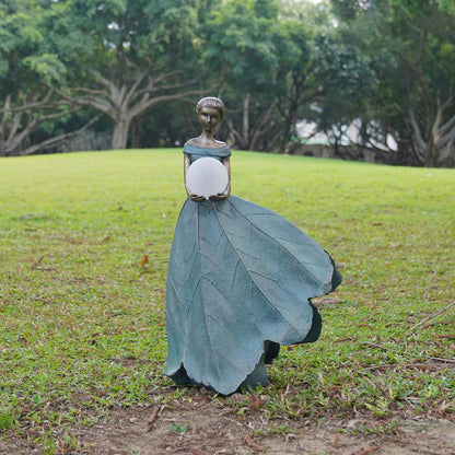 DiliComing Solar Fairy Garden Statue 22 Inch Resin Garden Decor - Large Outdoor Yard Figurine for Patio Lawn, Waterproof Garden Statue Gift for Women, 14x11x22.5 Inch