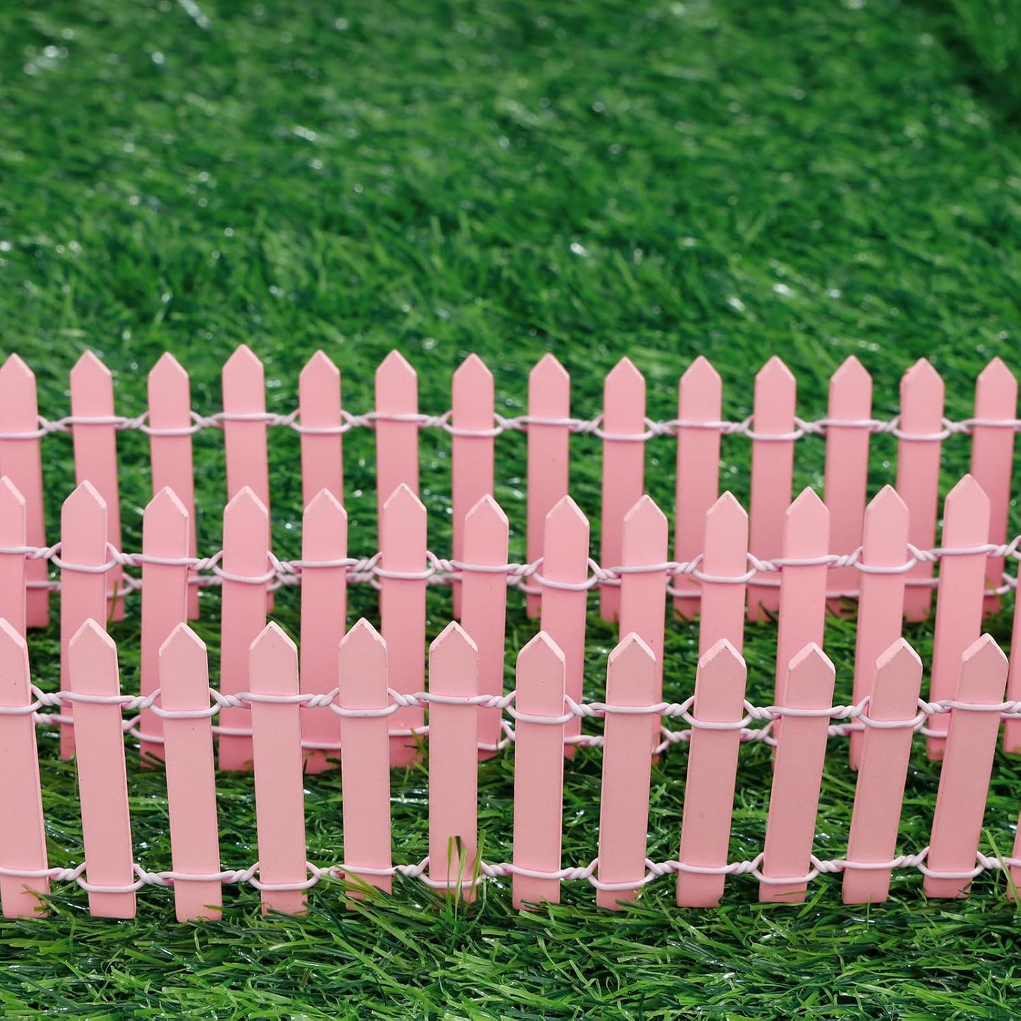 Mini Fairy Garden Fence, 35.5x2 Inch Cuttable Small Wood Picket Fence, DIY Miniature Accessories Decoration for Dollhouse, Crafts, Vegetable Platter, Cake(Pink)