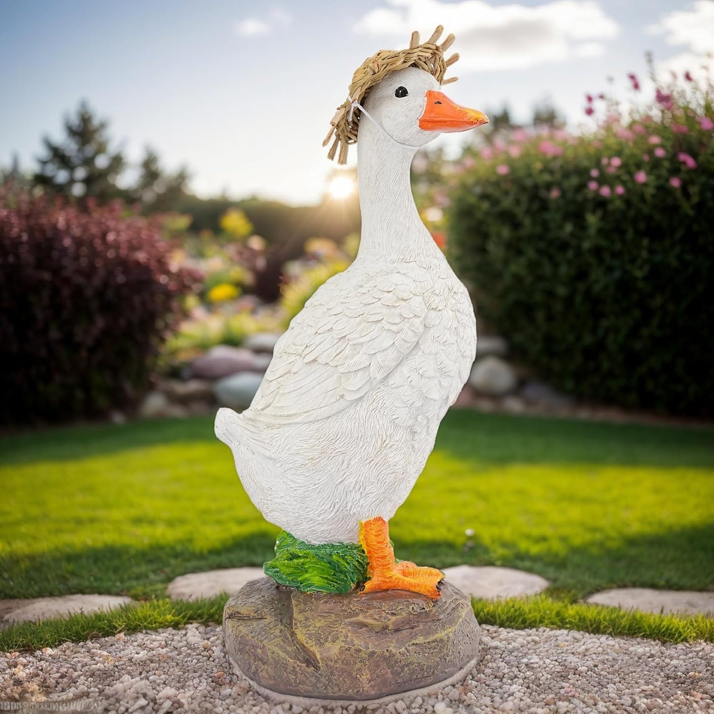 Realistic Duck Statues, Funny Duck Fence Decoration, Resin Duck Decor, Outdoor Animal Statue, Duck Sculpture, Perfect for Home Garden Stairs, Farm, Patio, Backyard (11.6 in)