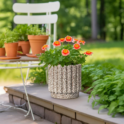 Ceramic Planter - 9.6 Inch Plant Pots Indoor with Drainage Hole, Round Fluted Ceramic Flower Pots, Decorative Planter Outdoor, Home Decor, Plant Lover Gifts for Women, Leopard Print White
