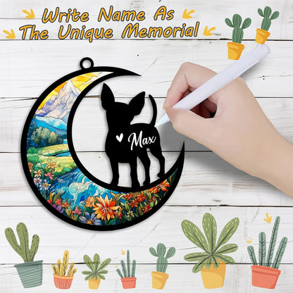 Chihuahua Suncatcher, Personalized Pet Loss Gift with Name & Date, Heart-Shaped Crystal Sun Catcher, Dog Remembrance Sympathy Rainbow Maker for Window & Garden
