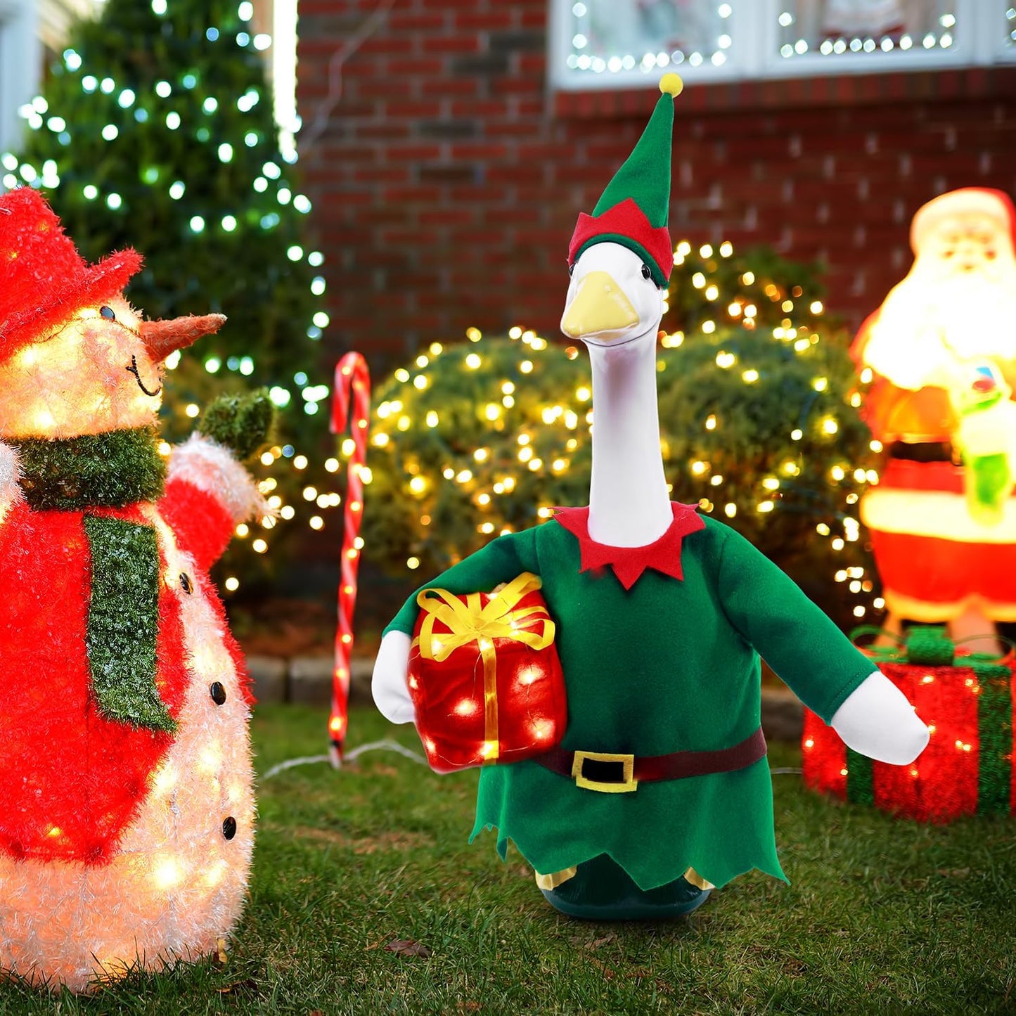 Christmas Toy Soldier Style Porch Goose Outfits,2 Pcs/Set Goose Clothes with Pointed Hat and Gift Box Fits 23" Lawn Goose Statue,Green Christmas Outdoor Goose Costume,Yard Patio Garden Xmas Decor