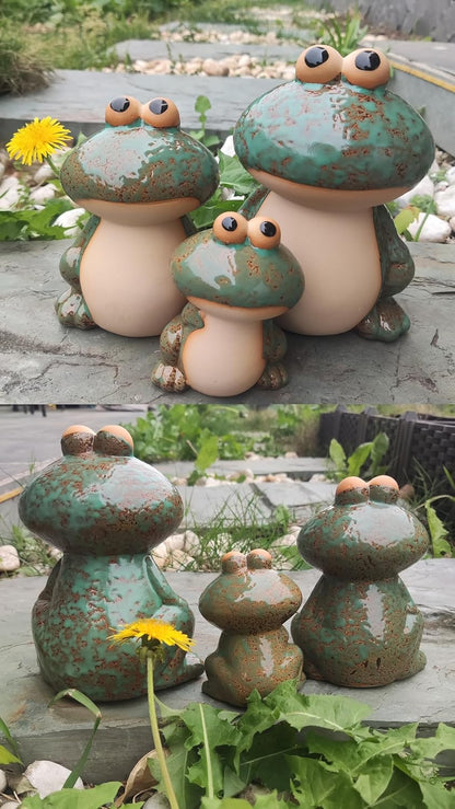 Frog Statues for Garden, Ceramic Frog Garden Decor for Outside, Cute Outdoor Yard Decorations Set of 3, Yard Decorations Gifts for Women, Mom, Grandma, Family and Friends (Green)
