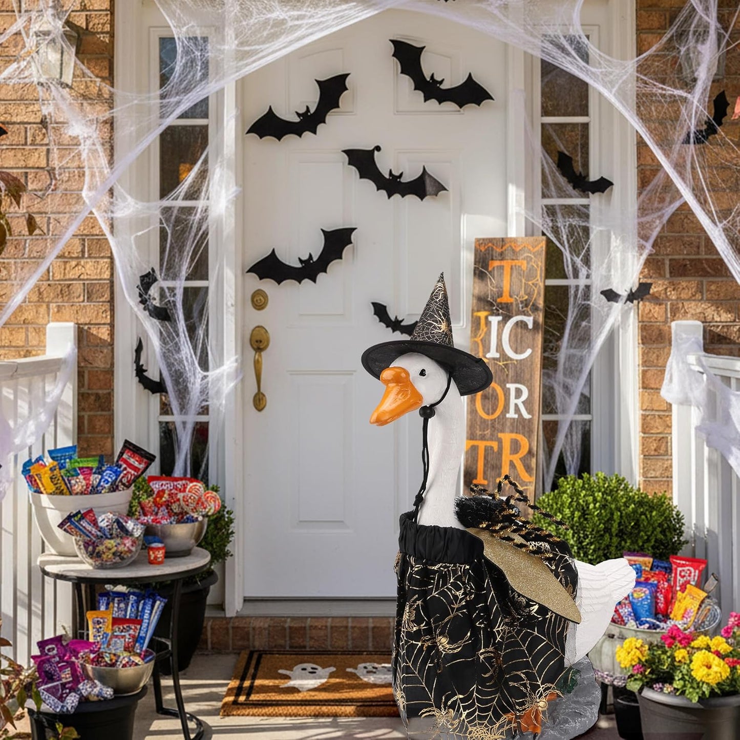 Halloween Porch Goose Outfits, Spider Goose Costume Yard Geese Statue Clothes for 23" Statue Patio Lawn Garden Decoration（Spider）