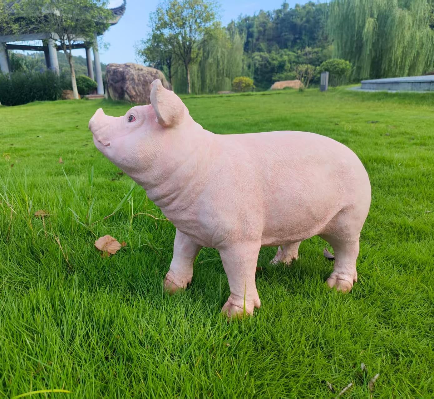 HOUDE Cute Pig Statues, 20.08 inches Long, decorates Outdoor Art Gardens, courtyards, lawns, and Indoor Public Spaces Such as Living Rooms and Balconies. (Pink)