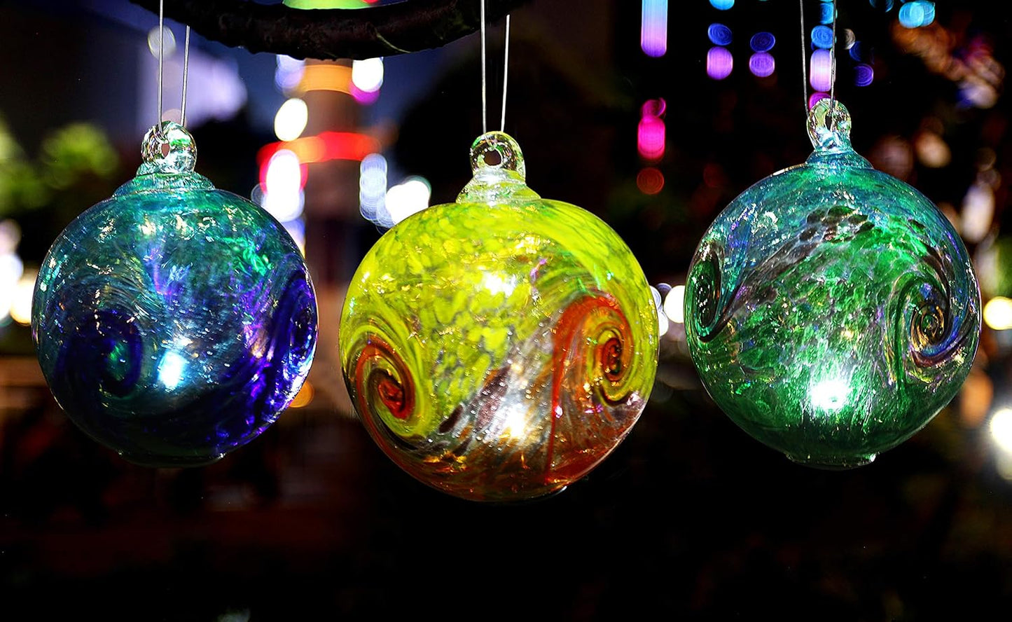 4.6-Inch Solar Hanging Glass Gazing Ball Outdoor Garden Décor Aqua-Green Swirl