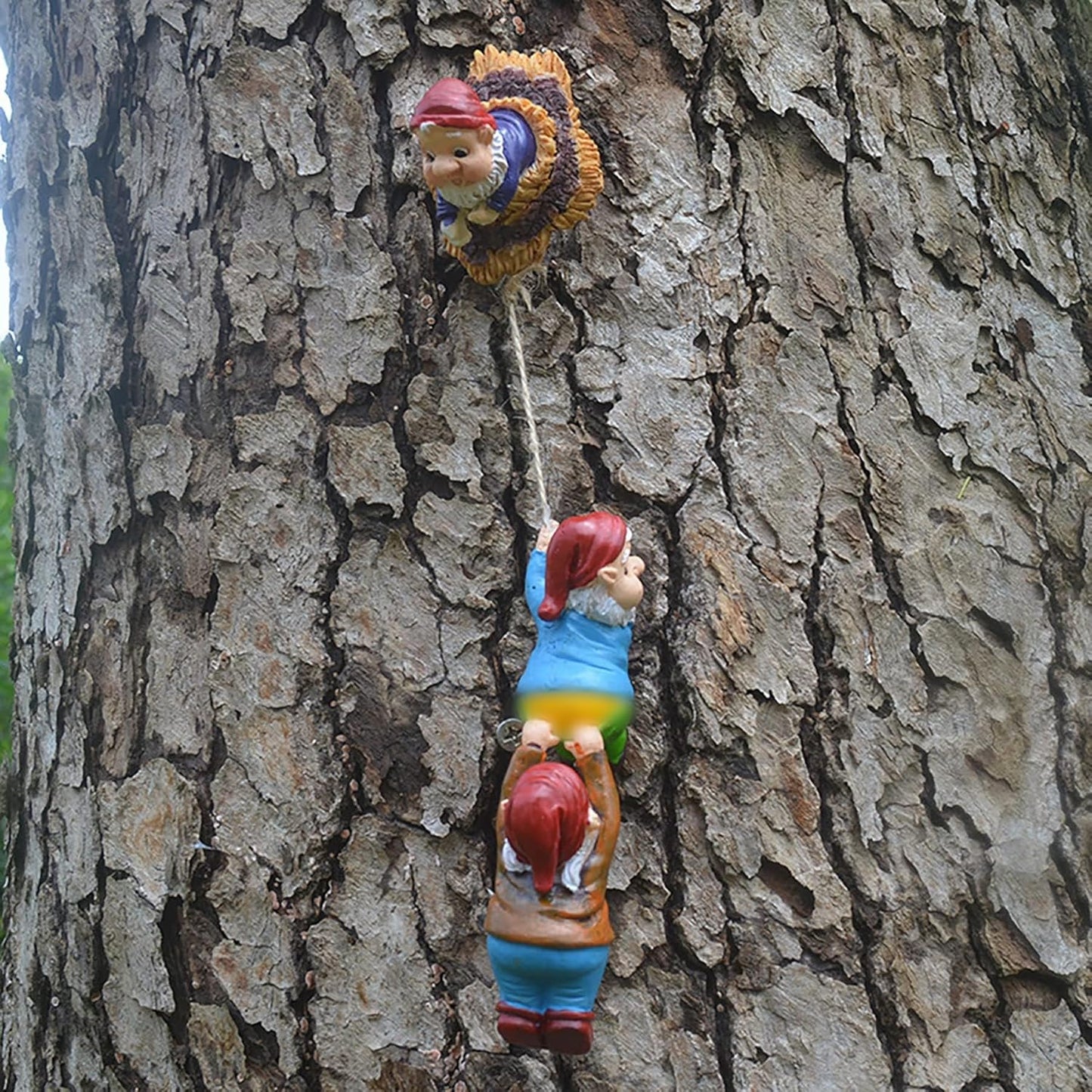 Climbing Rope Gnomes Garden Statue,Gnom Statue Resin Garden Gnome Tree Hugger Outdoor Decor Accessories,Miniature Figurines Micro Garden Gnome Landscape Figurine for Lawn Balcony Patio