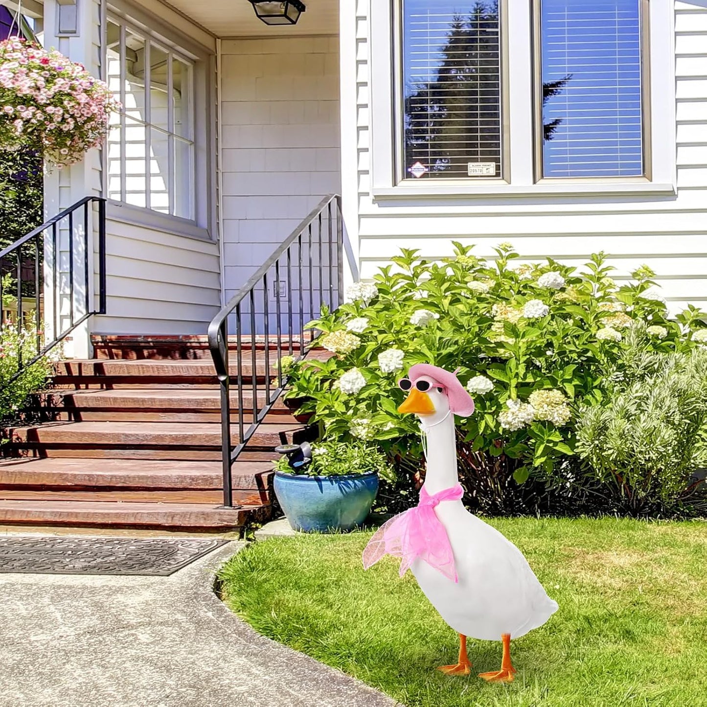 Yaomiao 3 Pcs French Porch Goose Outfit Set for 23'' 17'' Cement Plastic Lawn Goose Costume 50s French Beret Hat for Statue Halloween Carnival Statue Decor(Pink)