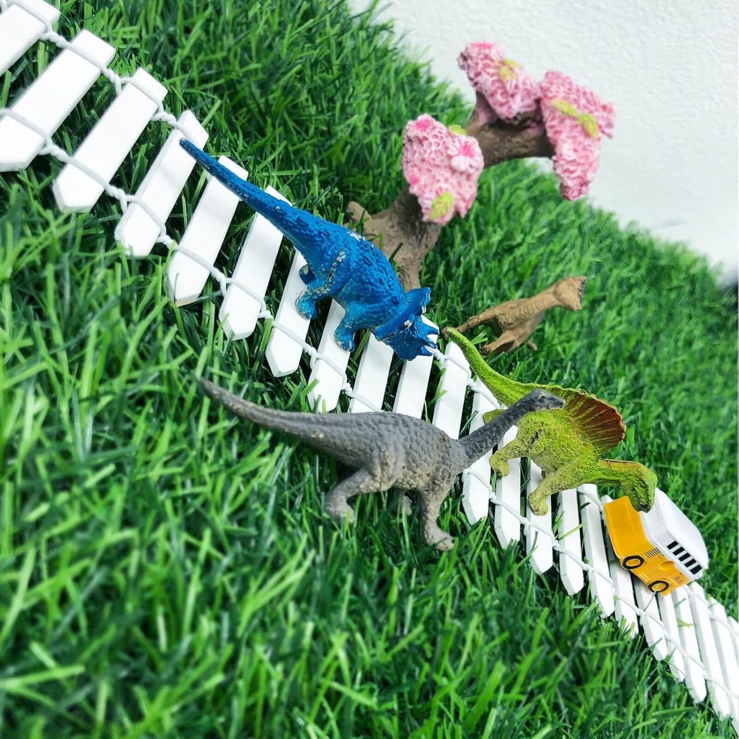 Miniature Fairy Garden Fence 35 Inches,Fairy Garden Accessories Outdoor Wood Picket Fence,DIY Flowerpot Decoration, Miniature Garden Decoration