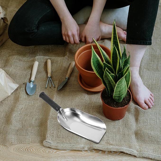 Kisangel Stainless Steel Square Shovel Small Gardening Hand Shovel Garden Hand Trowel Gardening Hand Tools Gardening Shovel Gardening Digging Shovel Rural Small Shovel 201 Stainless Steel