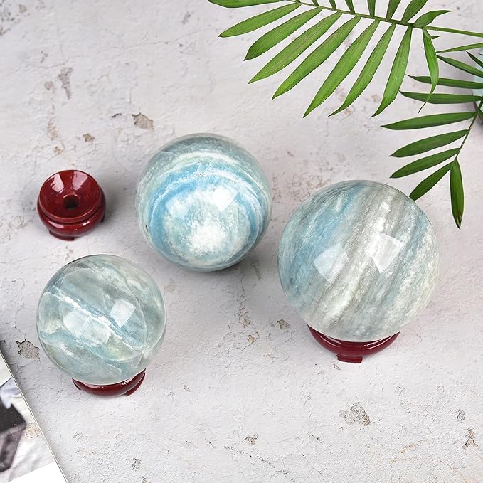 JIC Gem Natural Trolleite Crystal Ball Sphere Blue Healing Crystal Gemstone Ball with Display Stand Home Decor Meditation Grid Energy Balance (70-80mm)