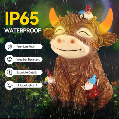 Solar Garden Statue Highland Cow Figurine with Funny Gnomes Garden Outdoor Decor for Yard Patio Lawn Christmas Housewarming Gifts for Women,Mom,Grandma (Brown)