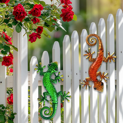 HONGLAND Metal Gecko Wall Art- 15 Inch Lizard Outdoor Decor Hanging Glass Sculpture, 2 Pack Gecko Wall Art Decorations for Garden Fence Home (Green&Orange)