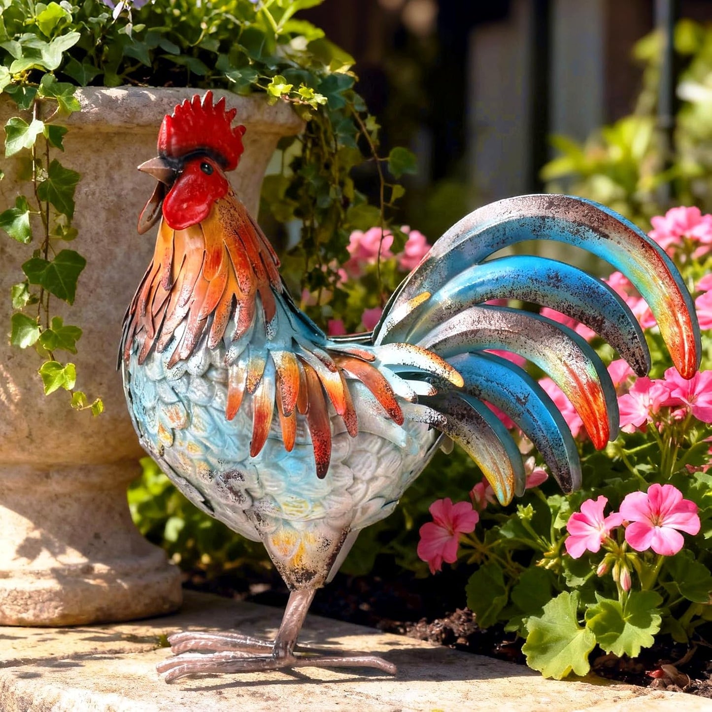 Metal Rooster Decor Garden Statue,Yard Chicken Decorations Outdoor Sculpture for Backyard Patio Kitchen Lawn Ornaments,Birthday Housewarming Gifts for Women Mom