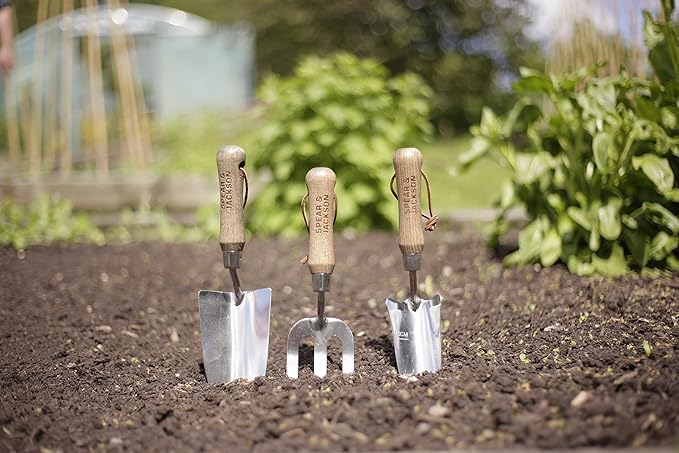Spear & Jackson 5030TR Traditional Stainless 5 ½" Hand Trowel