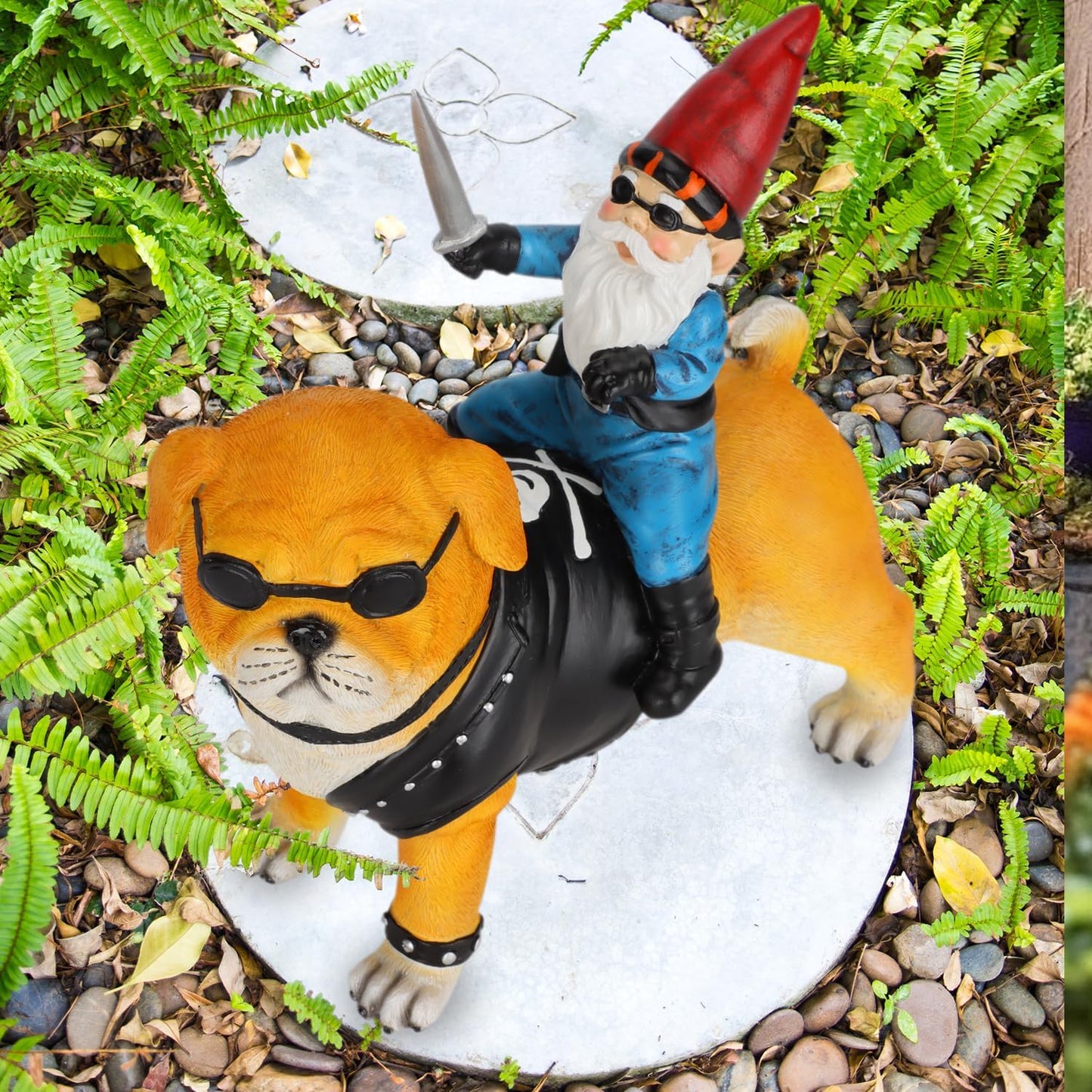 Garden Gnome Statue Holding Sword Outdoor, Funny Garden Gnome Riding Dog Statue Decoration Lawn Figurines for Home Patio Yard Garden Decor Indoor Outdoor, Housewarming Garden Gift