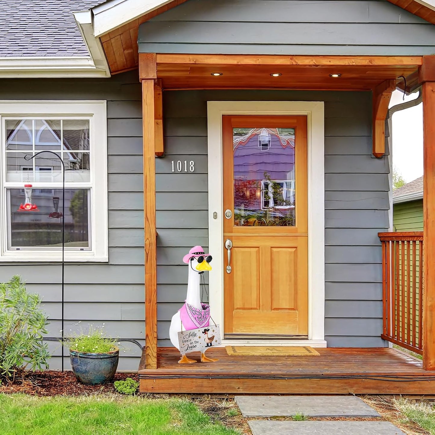 Western Cowboy Porch Goose Outfits, Lawn Cement Plastic Goose, Silly Goose on The Loose Wood Cowboy Hat Bandana Glasses (Pink)