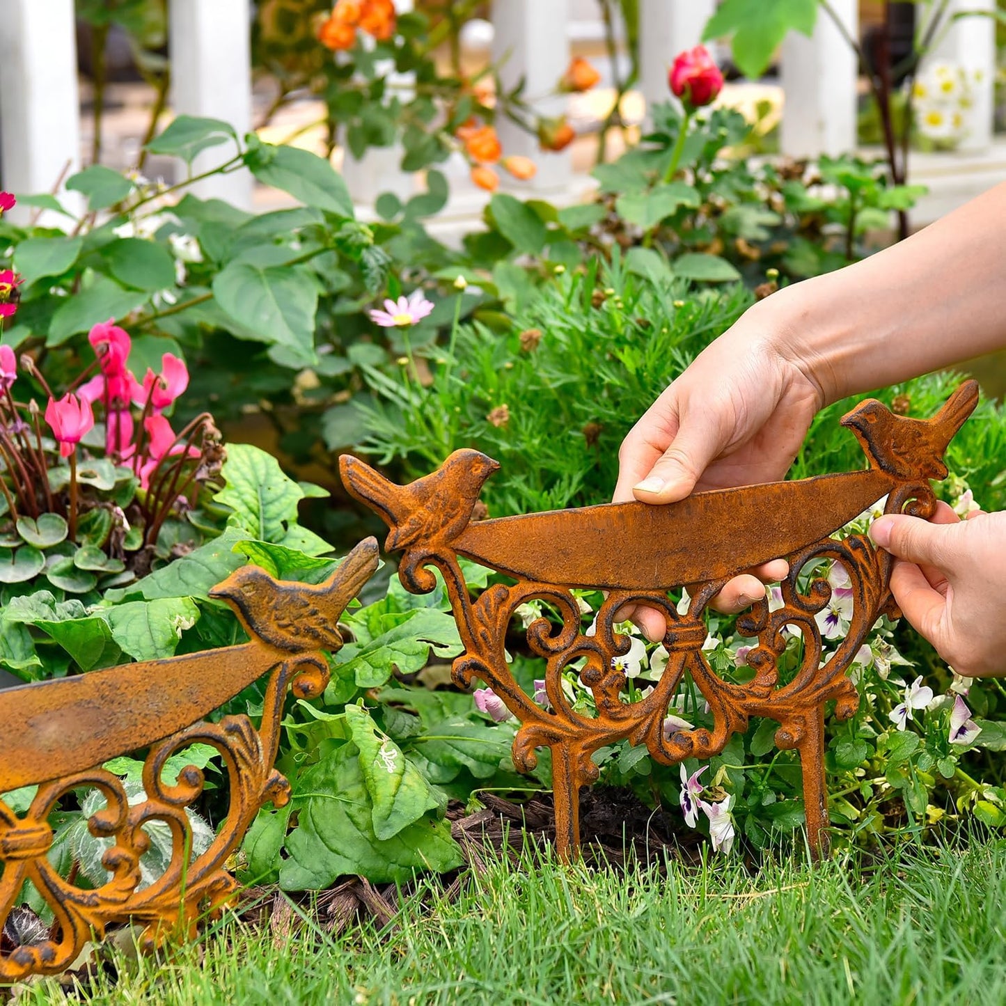 Sungmor Decorative Cast Iron Garden Edging Border, 4 Pack Rustic Brown Landscape Edging Low Picket Fence, 9.9inch Tall Outdoor Flower Bed Lawn Fence Panels, Vintage Metal Yard Decor Stakes