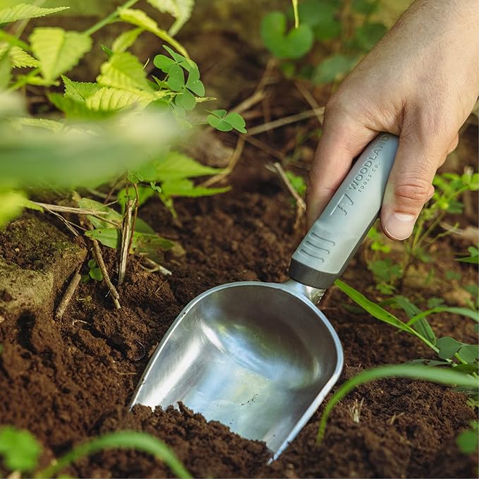 Woodland Tools Heavy Duty Garden Trowel – Full Tang Aluminum Construction, Extra Wide Scoop, Sharpened Point, Ergonomic Cushioned Grip, Rust Resistant Hand Tool for Digging in Clay and Tough Soil