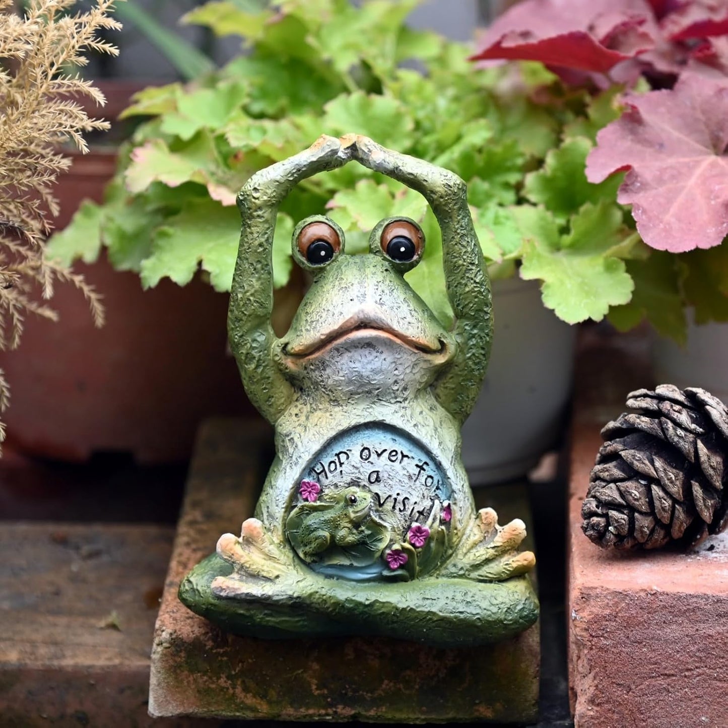OwMell Frog Statue for Garden, Green Frog Figurine for Outdoor Decor Yard and Garden Decoration Resin Sculpture 6 Inches - Yoga