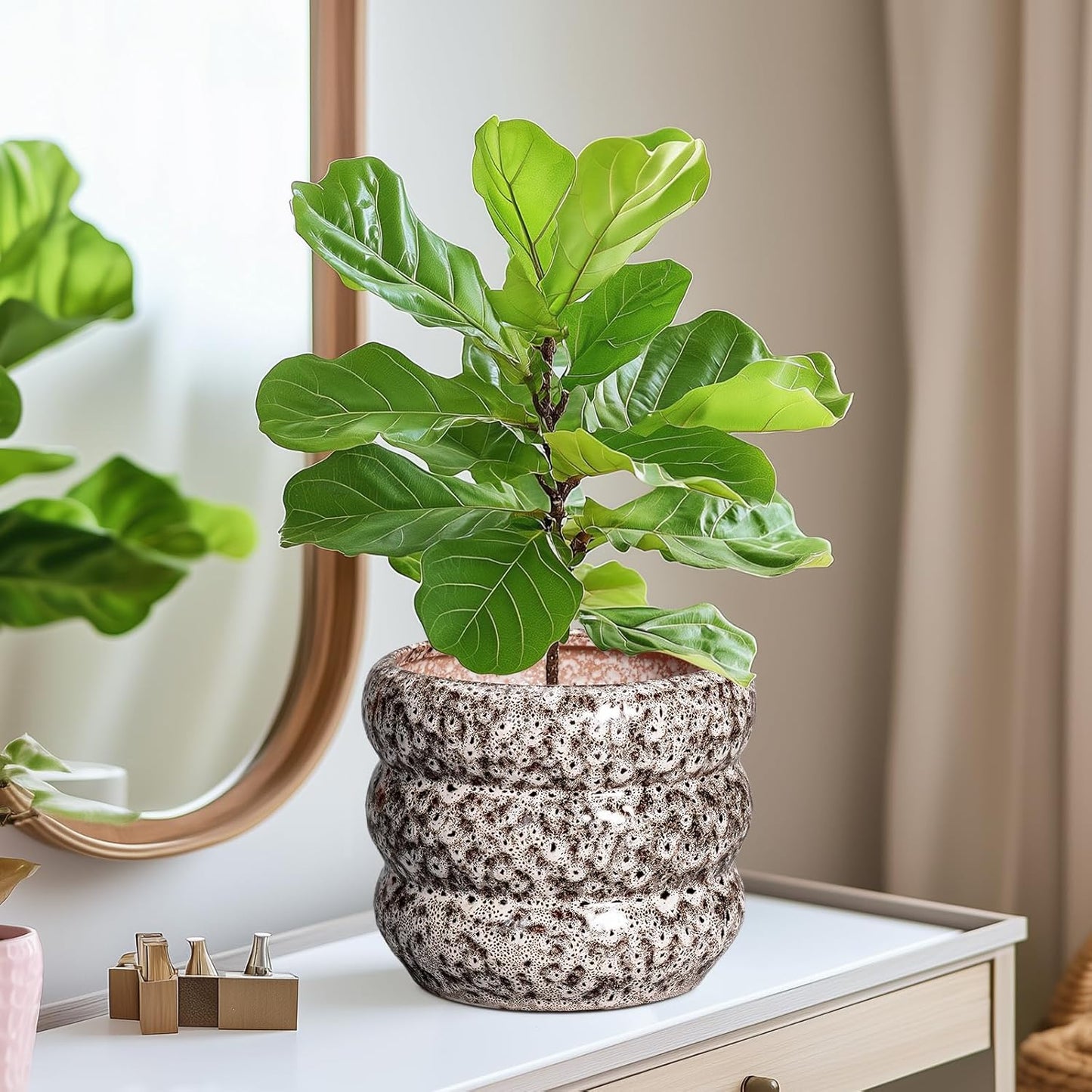 SQOWL Ceramic Plant Pots - 8 Inch Ceramic Planter for Indoor Plants Outdoor, Round Planter with Drainage Hole, Round Decorative Flower Pots, Living Room Office Garden Decor, Gardening Gifts, White