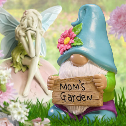 Spoontiques - Decorative Garden Statue - Colorful Home Décor for Indoor or Outdoor Use - Patio Decoration - Garden Accessory - Mom's Garden Gnome