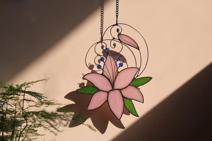 Lily Love Flower Gifts for Her Women, Mothers Day Anniversary Love Gift for Wife Girlfriend, Stained Glass Window Hanging Floral Suncatcher Gifts, Valentine Day Gift for Her