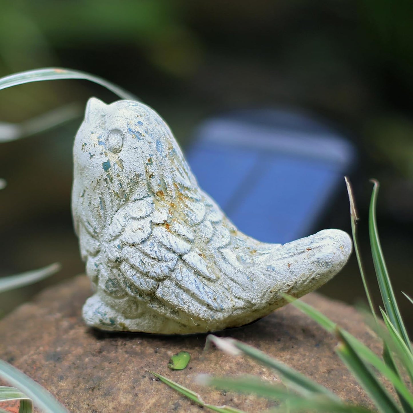 BIG FORTUNE Outdoor Bird Statues Bird Decor Figurines for Home Cement Bird Sculpture for Patio Yard Lawn Ornament, Indoor Outdoor Stone Bird Decorations Statue 1pc